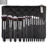 Makeup Brush Set Full Set Of Makeup ToolsOverview: 15 new foreign trade makeup brush set rose gold makeup brush set white full set of makeup tools Specification: Product Category: Makeup Brush Number of brushes: 15 Brush material: corrugated silk nylon wo