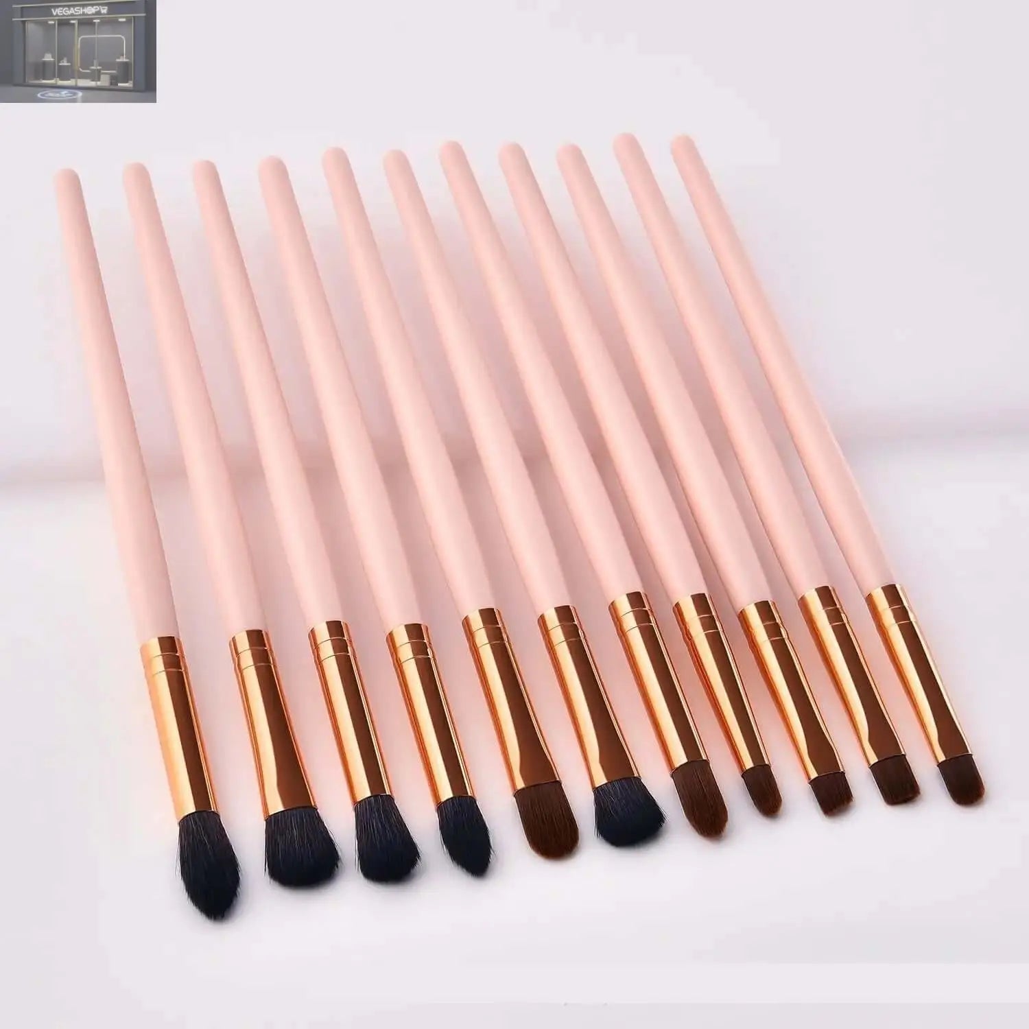 Makeup Wooden Handle Powder Gold Beauty Tools Makeup BrushProduct information: Brush set count: 11 Brush material: Nylon Brush bag type: bagged Brush handle material: wooden handle Brush handle specification: long rod Hair length specification: 1.5cm Tota