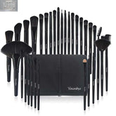 32 Makeup Brushes Set Makeup ToolsProduct information: Product Category: makeup brush Brush suit count: 32 count Brush hair material: Artificial fiber Brush Bag type: cloth bag Toothbrush handle material: wooden handle Toothbrush handle specification: por